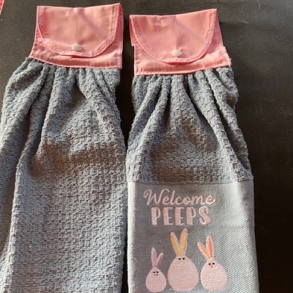 Welcome Peeps Bunny Rabbit Hanging Towels, Set of 2 Easter, Spring, Kitchen - Picture 1 of 1